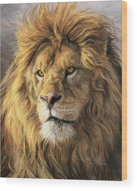 Majestic Lion Portrait Wood Print