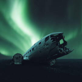 Solheimsandur Crash Site by Tor-Ivar Naess