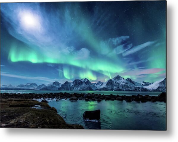Aurora Borealis Over Snowy Mountains Metal Print